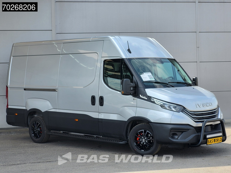 Iveco Daily 35S21 3.0L Automaat Black Edition L2H2 LED ACC Airco Camera 3,5t Trekgewicht Parkeersensoren L2 12m3 Airco - Kastenwagen: das Bild 5 Iveco Daily 35S21 3.0L Automaat Black Edition L2H2 LED ACC Airco Camera 3,5t Trekgewicht Parkeersensoren L2 12m3 Airco - Kastenwagen: das Bild 5