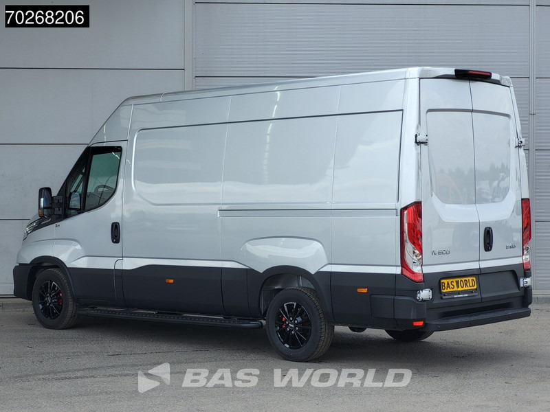 Iveco Daily 35S21 3.0L Automaat Black Edition L2H2 LED ACC Airco Camera 3,5t Trekgewicht Parkeersensoren L3 12m3 Airco - Kastenwagen: das Bild 2 Iveco Daily 35S21 3.0L Automaat Black Edition L2H2 LED ACC Airco Camera 3,5t Trekgewicht Parkeersensoren L3 12m3 Airco - Kastenwagen: das Bild 2