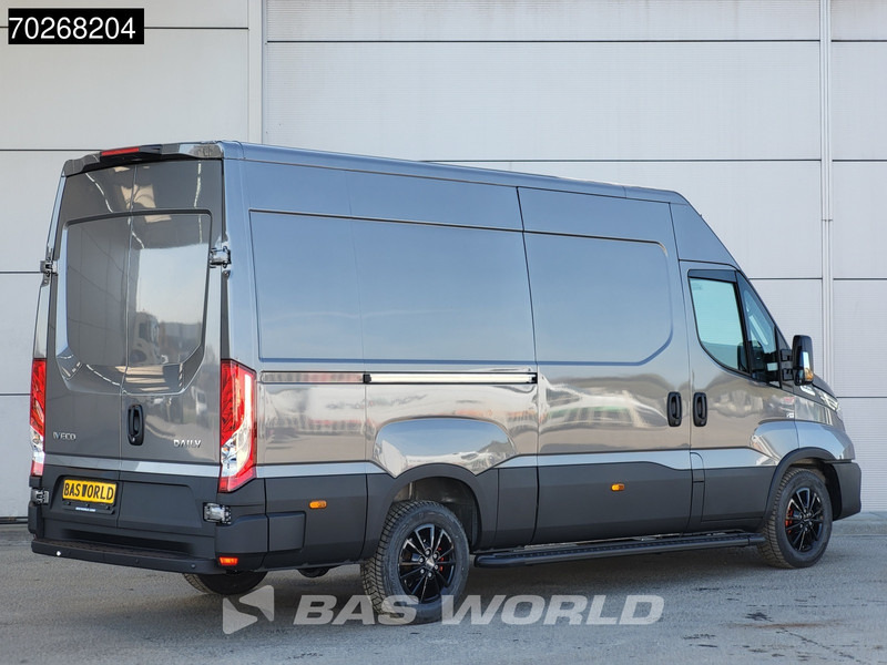 Iveco Daily 35S21 Automaat Black Edition 2025 model L2H2 ACC LED CarPlay Velgen Camera 12m3 Airco - Kastenwagen: das Bild 5 Iveco Daily 35S21 Automaat Black Edition 2025 model L2H2 ACC LED CarPlay Velgen Camera 12m3 Airco - Kastenwagen: das Bild 5