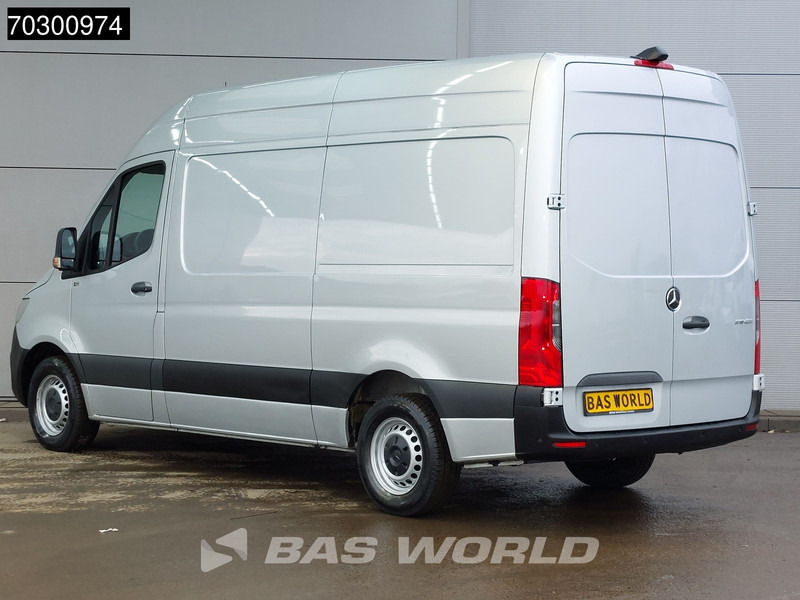 Mercedes-Benz Sprinter 315 CDI Automaat L2H2 150PK Airco Camera Parkeersensoren MBUX CarPlay Euro6 L2 Airco - Kleintransporter: das Bild 2 Mercedes-Benz Sprinter 315 CDI Automaat L2H2 150PK Airco Camera Parkeersensoren MBUX CarPlay Euro6 L2 Airco - Kleintransporter: das Bild 2