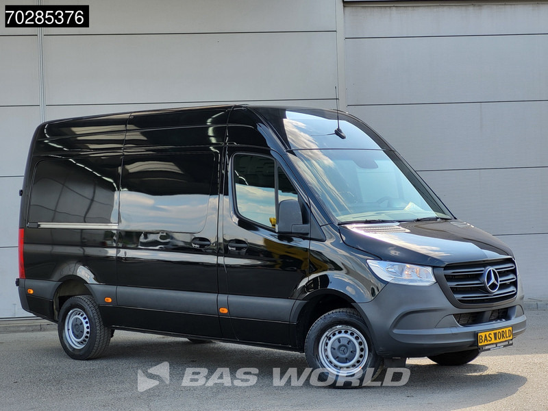 Mercedes-Benz Sprinter 317 CDI Automaat 3,5t Trekhaak L2H2 170PK Airco Camera MBUX Euro6 L2 12m3 Airco Trekhaak - Kastenwagen: das Bild 5 Mercedes-Benz Sprinter 317 CDI Automaat 3,5t Trekhaak L2H2 170PK Airco Camera MBUX Euro6 L2 12m3 Airco Trekhaak - Kastenwagen: das Bild 5