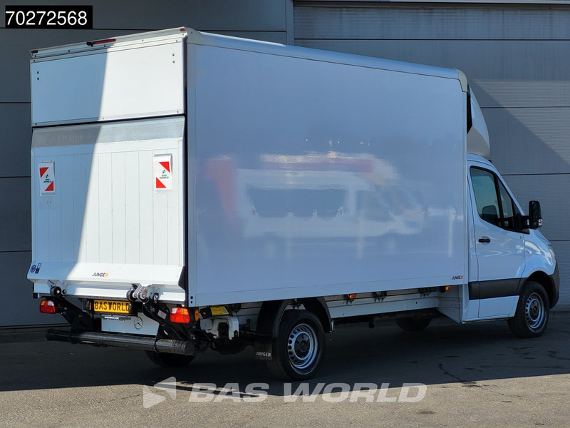 Mercedes-Benz Sprinter 317 CDI Automaat Bakwagen Laadklep Camera Airco Koffer Meubelbak 20m3 Airco - Koffer Transporter: das Bild 3 Mercedes-Benz Sprinter 317 CDI Automaat Bakwagen Laadklep Camera Airco Koffer Meubelbak 20m3 Airco - Koffer Transporter: das Bild 3