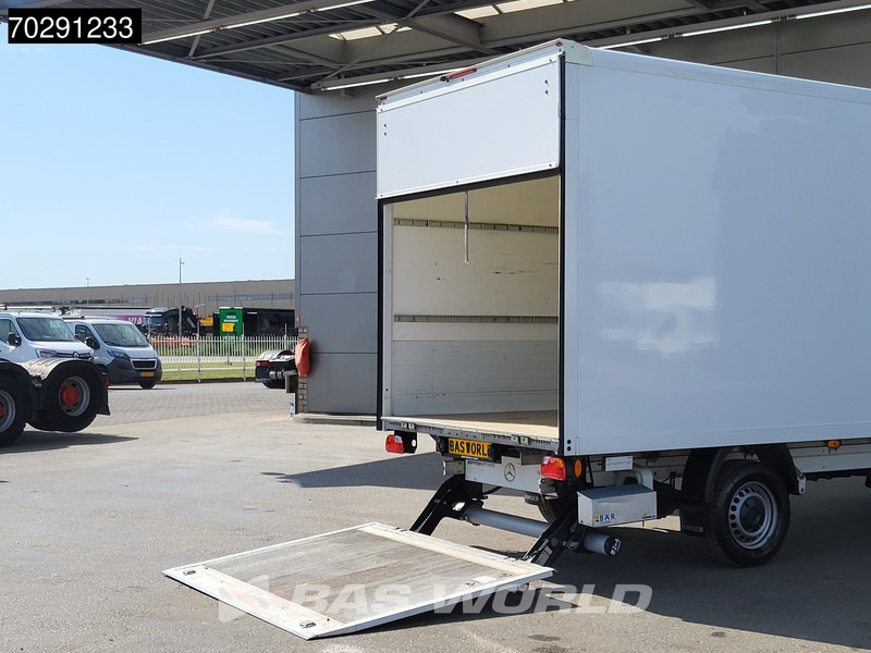 Mercedes-Benz Sprinter 317 CDI Automaat Bakwagen Laadklep Camera Airco Koffer Meubelbak 21m3 Airco - Koffer Transporter: das Bild 5 Mercedes-Benz Sprinter 317 CDI Automaat Bakwagen Laadklep Camera Airco Koffer Meubelbak 21m3 Airco - Koffer Transporter: das Bild 5
