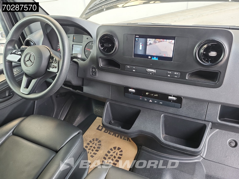 Mercedes-Benz Sprinter 317 CDI Automaat L3H2 170PK Airco Camera Parkeersensoren MBUX CarPlay Euro6 L3 15m3 Airco - Kastenwagen: das Bild 5 Mercedes-Benz Sprinter 317 CDI Automaat L3H2 170PK Airco Camera Parkeersensoren MBUX CarPlay Euro6 L3 15m3 Airco - Kastenwagen: das Bild 5