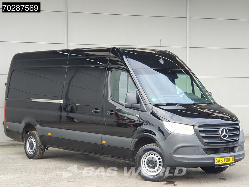 Mercedes-Benz Sprinter 317 CDI Automaat L3H2 3500KG Trekhaak 170PK Airco Camera Parkeersensoren MBUX CarPlay Euro6 L3 15m3 Airco Trekhaak - Kastenwagen: das Bild 3 Mercedes-Benz Sprinter 317 CDI Automaat L3H2 3500KG Trekhaak 170PK Airco Camera Parkeersensoren MBUX CarPlay Euro6 L3 15m3 Airco Trekhaak - Kastenwagen: das Bild 3