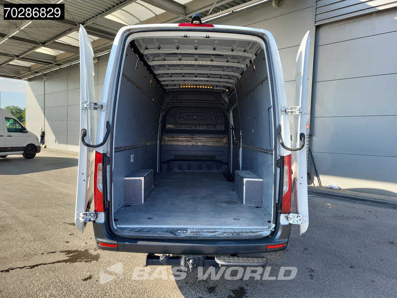 Mercedes-Benz Sprinter 317 CDI Automaat L3H2 3500KG Trekhaak 170PK Airco Camera Parkeersensoren MBUX CarPlay Euro6 L3 16m3 Airco Trekhaak - Kastenwagen: das Bild 3 Mercedes-Benz Sprinter 317 CDI Automaat L3H2 3500KG Trekhaak 170PK Airco Camera Parkeersensoren MBUX CarPlay Euro6 L3 16m3 Airco Trekhaak - Kastenwagen: das Bild 3