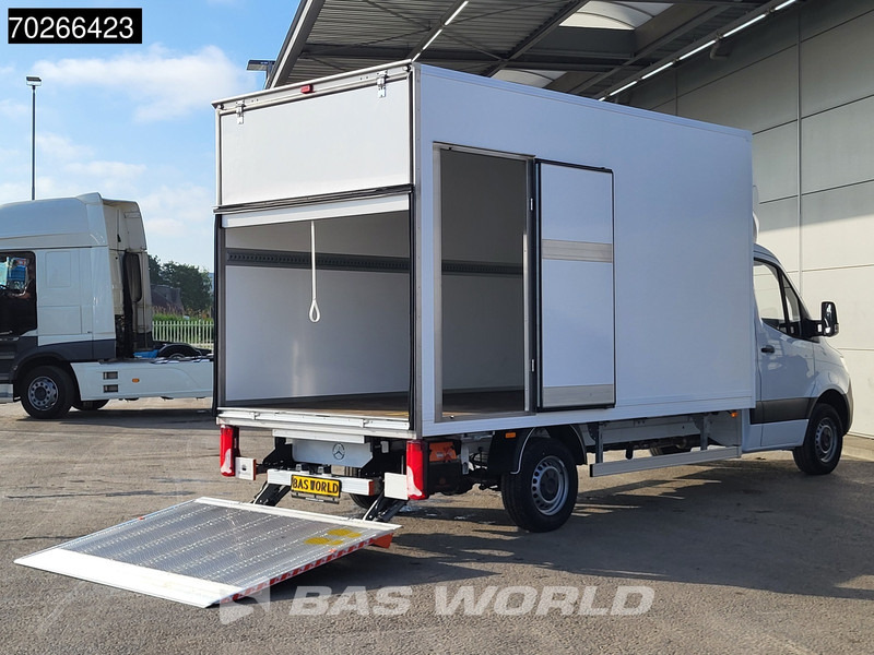 Mercedes-Benz Sprinter 317 CDI Automaat Laadklep Zijdeur Bakwagen Navi Airco Cruise MBUX Euro6 Meubelbak Koffer 12m3 Airco Cruise control - Koffer Transporter: das Bild 3 Mercedes-Benz Sprinter 317 CDI Automaat Laadklep Zijdeur Bakwagen Navi Airco Cruise MBUX Euro6 Meubelbak Koffer 12m3 Airco Cruise control - Koffer Transporter: das Bild 3