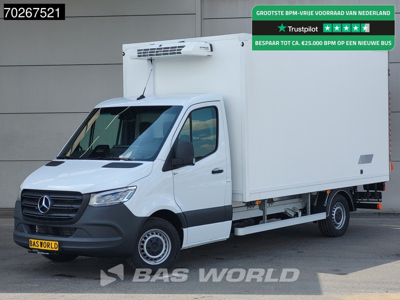 Mercedes-Benz Sprinter 317 CDI Koelwagen Vriezer Laadklep Thermo King V-200 MAX 230V Stekker LED Airco 10inch MBUX CarPlay Euro6 Koel Koeler Kühl Kühle - Kühltransporter: das Bild 1 Mercedes-Benz Sprinter 317 CDI Koelwagen Vriezer Laadklep Thermo King V-200 MAX 230V Stekker LED Airco 10inch MBUX CarPlay Euro6 Koel Koeler Kühl Kühle - Kühltransporter: das Bild 1