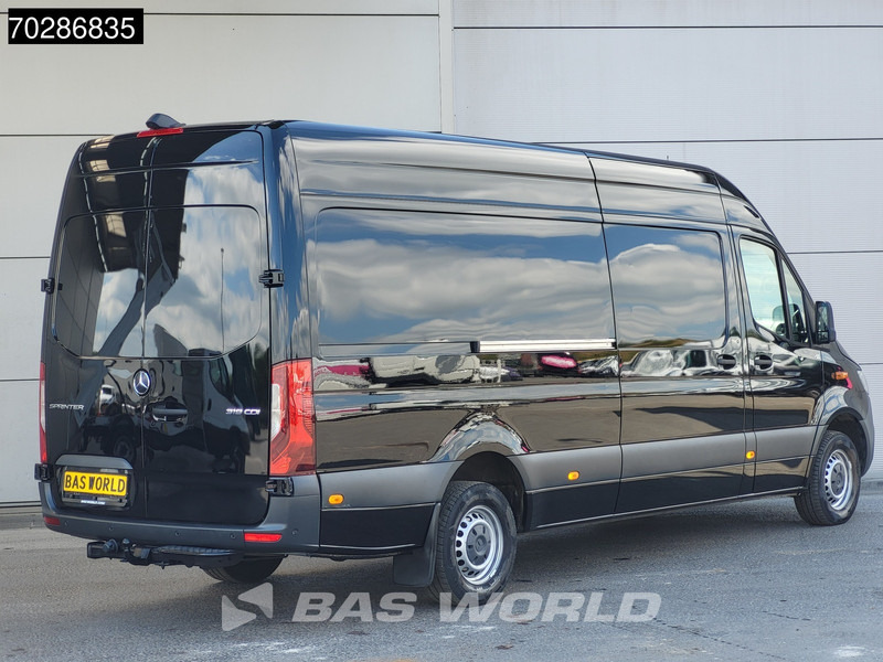 Mercedes-Benz Sprinter 319 CDI Automaat 190PK Trekhaak LED Airco Camera Parkeersensoren MBUX CarPlay Euro6 L3 16m3 Airco Trekhaak - Kastenwagen: das Bild 5 Mercedes-Benz Sprinter 319 CDI Automaat 190PK Trekhaak LED Airco Camera Parkeersensoren MBUX CarPlay Euro6 L3 16m3 Airco Trekhaak - Kastenwagen: das Bild 5