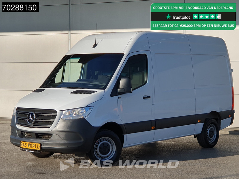 Mercedes-Benz Sprinter 319 CDI Automaat L2H2 Trekhaak Airco MBUX CarPlay Parkeersensoren Euro6 L2 12m3 Airco Trekhaak - Kastenwagen: das Bild 1 Mercedes-Benz Sprinter 319 CDI Automaat L2H2 Trekhaak Airco MBUX CarPlay Parkeersensoren Euro6 L2 12m3 Airco Trekhaak - Kastenwagen: das Bild 1