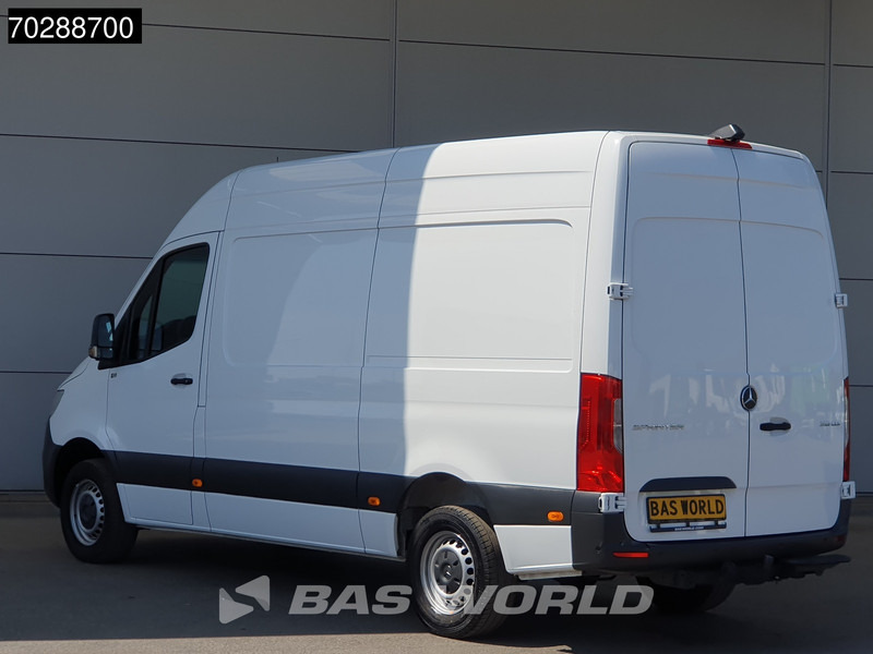 Mercedes-Benz Sprinter 319 CDI COMING SOON! Automaat L2H2 190PK Trekhaak Airco Camera Parkeersensoren Euro6 L2 12m3 Airco Trekhaak - Kastenwagen: das Bild 2 Mercedes-Benz Sprinter 319 CDI COMING SOON! Automaat L2H2 190PK Trekhaak Airco Camera Parkeersensoren Euro6 L2 12m3 Airco Trekhaak - Kastenwagen: das Bild 2