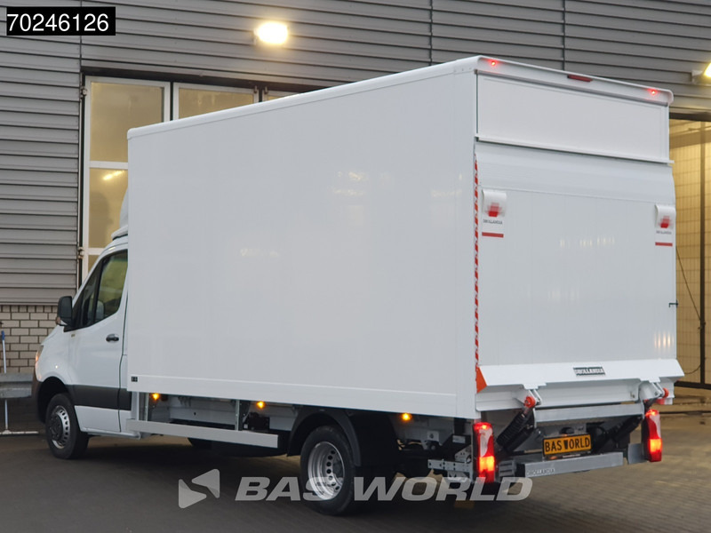 Mercedes-Benz Sprinter 515 CDI Automaat 1000kg Laadklep Zijdeur Dubbellucht Bakwagen MBUX Airco Cruise CarPlay D'Hollandia Euro6 Koffer Meubelbak 21m3 - Koffer Transporter: das Bild 2 Mercedes-Benz Sprinter 515 CDI Automaat 1000kg Laadklep Zijdeur Dubbellucht Bakwagen MBUX Airco Cruise CarPlay D'Hollandia Euro6 Koffer Meubelbak 21m3 - Koffer Transporter: das Bild 2