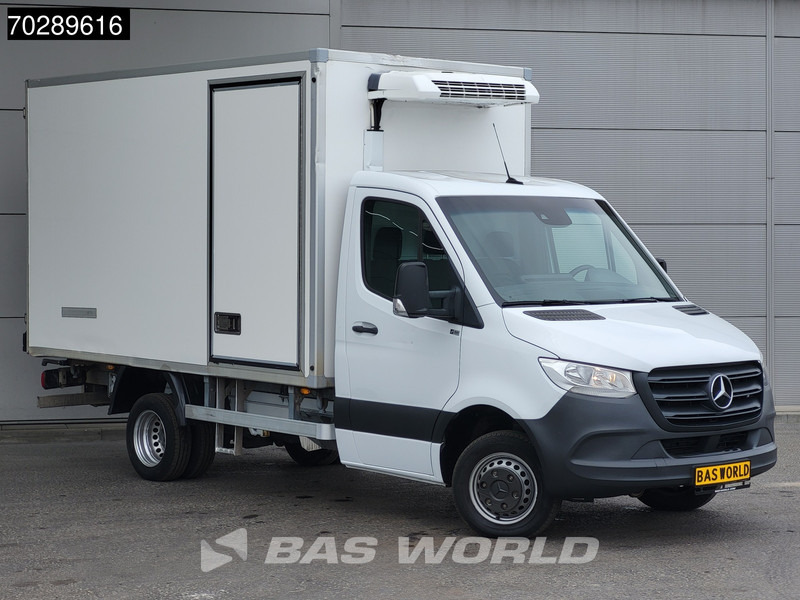 Mercedes-Benz Sprinter 515 CDI Koelwagen Dubbellucht Zijdeur Thermo King 230v-Stekker Airco Cruise Euro6 Koel Koeler Kühl Kühler Kühlwagen Bakwagen Gek - Kühltransporter: das Bild 3 Mercedes-Benz Sprinter 515 CDI Koelwagen Dubbellucht Zijdeur Thermo King 230v-Stekker Airco Cruise Euro6 Koel Koeler Kühl Kühler Kühlwagen Bakwagen Gek - Kühltransporter: das Bild 3