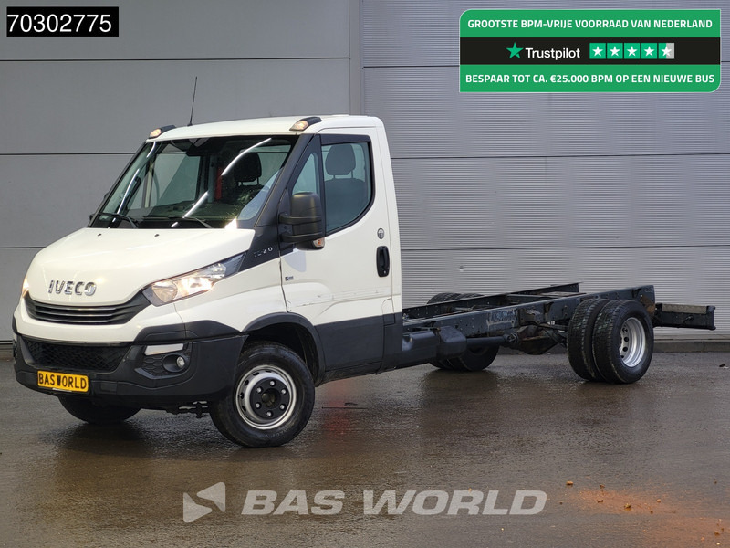 Iveco Daily 70C21 3.0L Automaat Luchtvering 435cm WB 210PK Chassis Cabine Airco Cruise Standkachel Euro6 Chassis Fahrgestell Airco Cruise co - Transporter: das Bild 1 Iveco Daily 70C21 3.0L Automaat Luchtvering 435cm WB 210PK Chassis Cabine Airco Cruise Standkachel Euro6 Chassis Fahrgestell Airco Cruise co - Transporter: das Bild 1