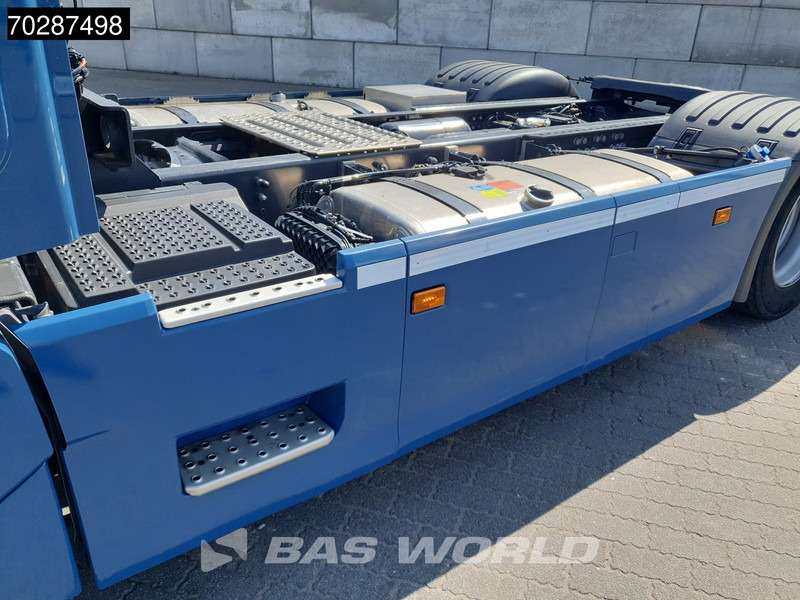 Scania P500 P 4X2 Car Transport Hydraulik Retarder Full-Air 2x Tanks - Sattelzugmaschine: das Bild 3 Scania P500 P 4X2 Car Transport Hydraulik Retarder Full-Air 2x Tanks - Sattelzugmaschine: das Bild 3