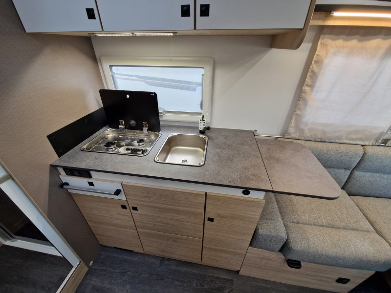 Teilintegriertes Wohnmobil, Zustand - NEU Chausson 640 First Line Ford: das Bild 10