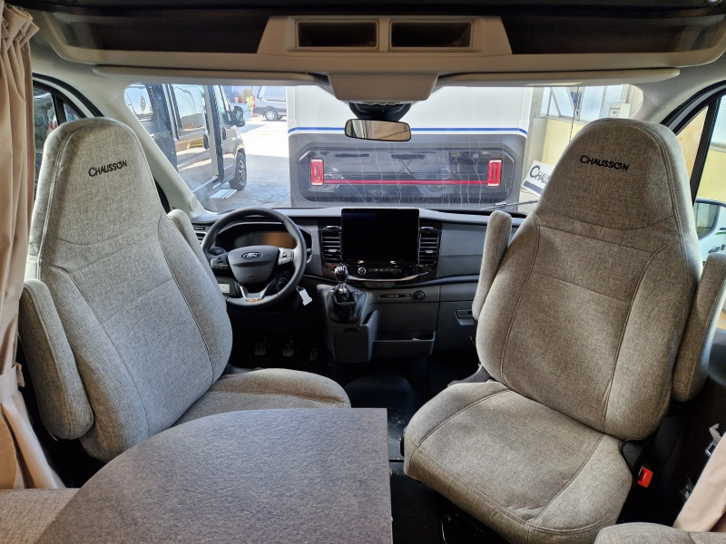 Teilintegriertes Wohnmobil, Zustand - NEU Chausson 640 First Line Ford: das Bild 8