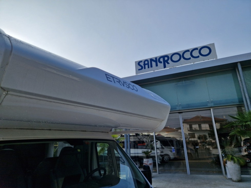 Etrusco A 7300 DB - Alkoven Wohnmobil: das Bild 4 Etrusco A 7300 DB - Alkoven Wohnmobil: das Bild 4