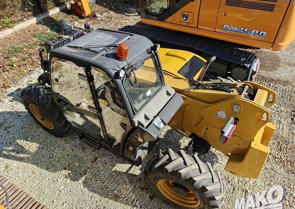 Caterpillar TH407 - Teleskoplader: das Bild 2 Caterpillar TH407 - Teleskoplader: das Bild 2