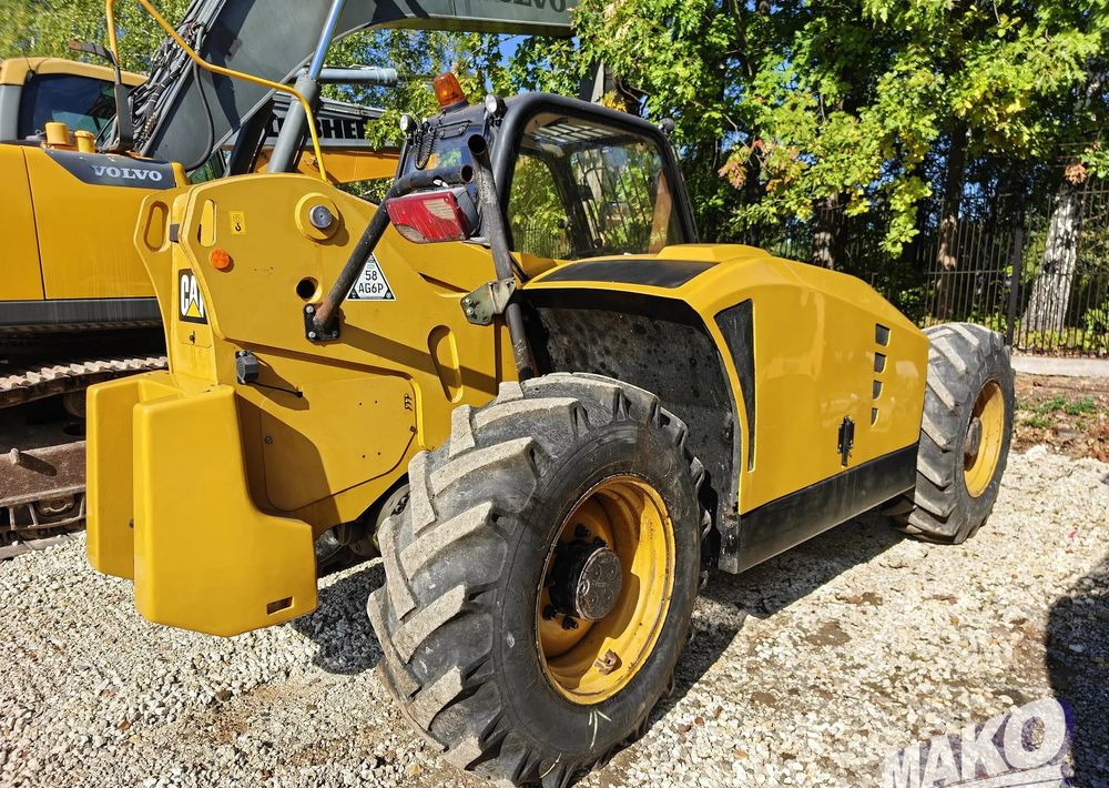 Caterpillar TH407 - Teleskoplader: das Bild 5 Caterpillar TH407 - Teleskoplader: das Bild 5