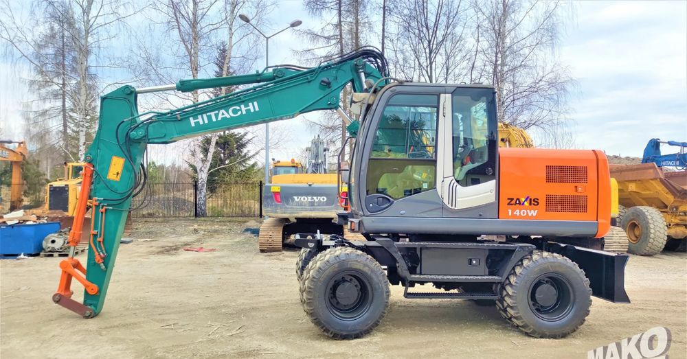 Hitachi ZX140W-3 - Mobilbagger: das Bild 1 Hitachi ZX140W-3 - Mobilbagger: das Bild 1
