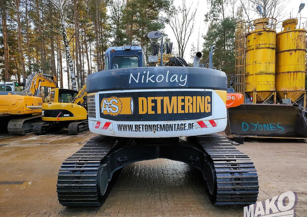 Komatsu PC228USLC-3 - Kettenbagger: das Bild 3 Komatsu PC228USLC-3 - Kettenbagger: das Bild 3