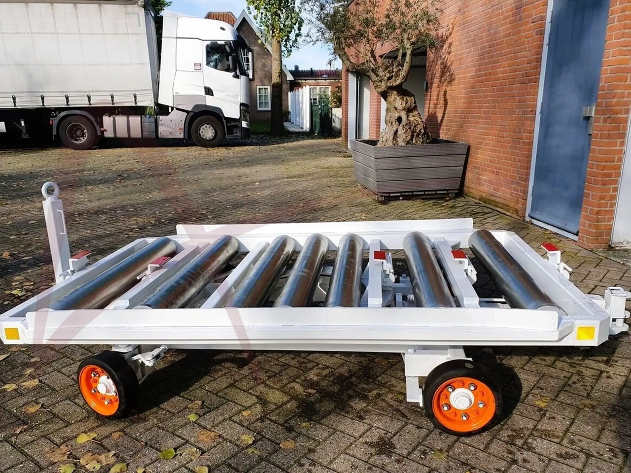 YUMBO CPR - Luftfahrt-Bodengerät: das Bild 3 YUMBO CPR - Luftfahrt-Bodengerät: das Bild 3