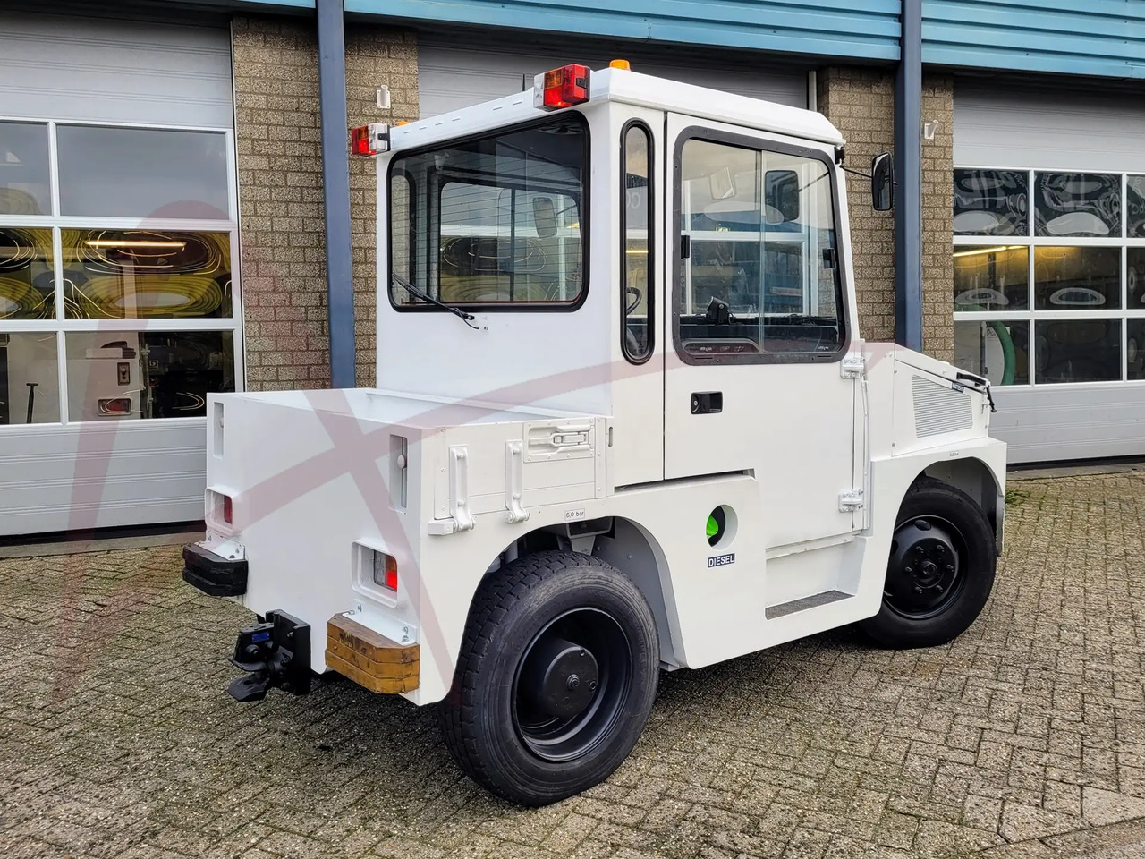 MULAG COMET 6P - Gepäckschlepper: das Bild 2 MULAG COMET 6P - Gepäckschlepper: das Bild 2