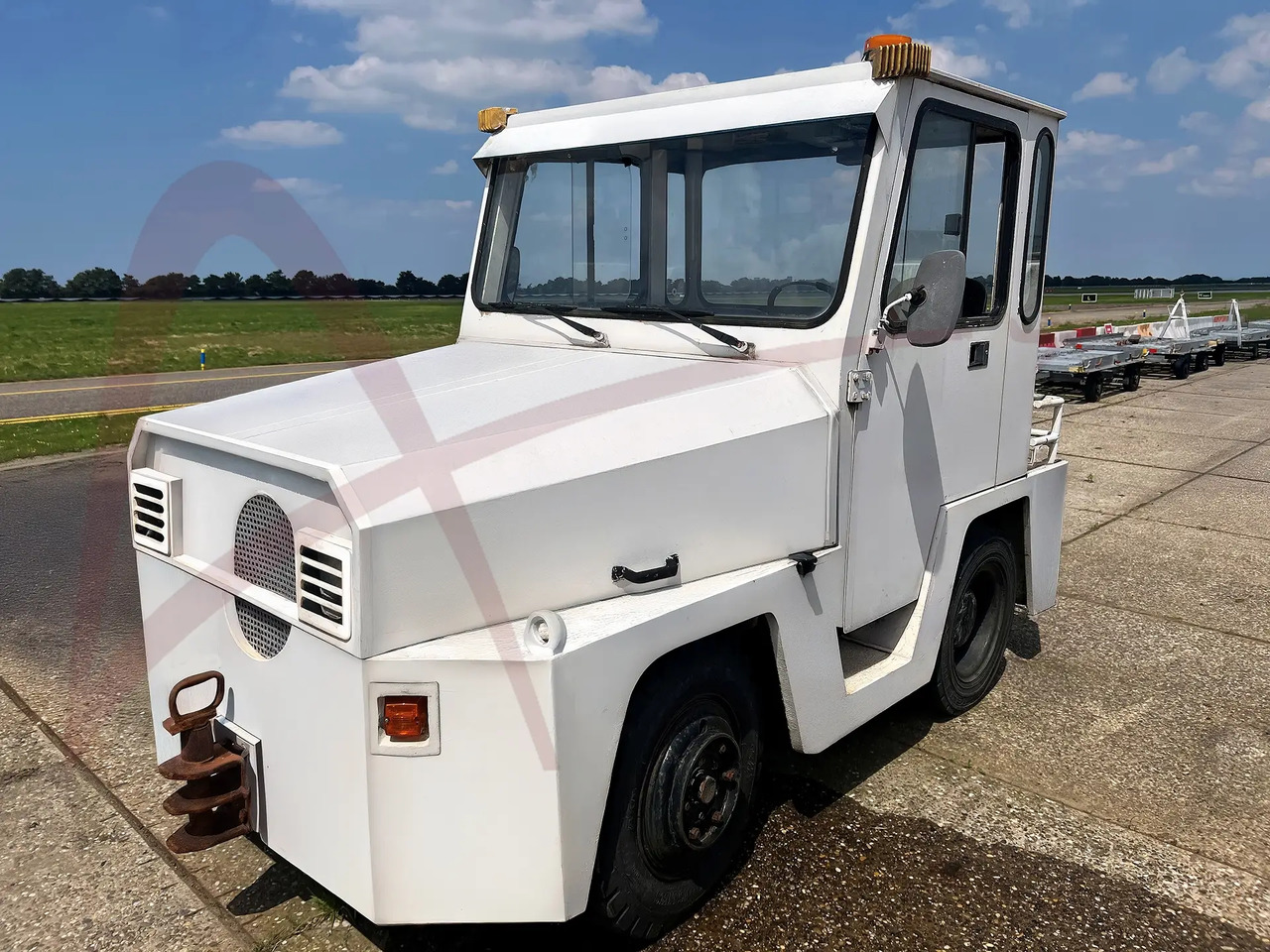 Mulag Comet 5 - Gepäckschlepper: das Bild 1 Mulag Comet 5 - Gepäckschlepper: das Bild 1