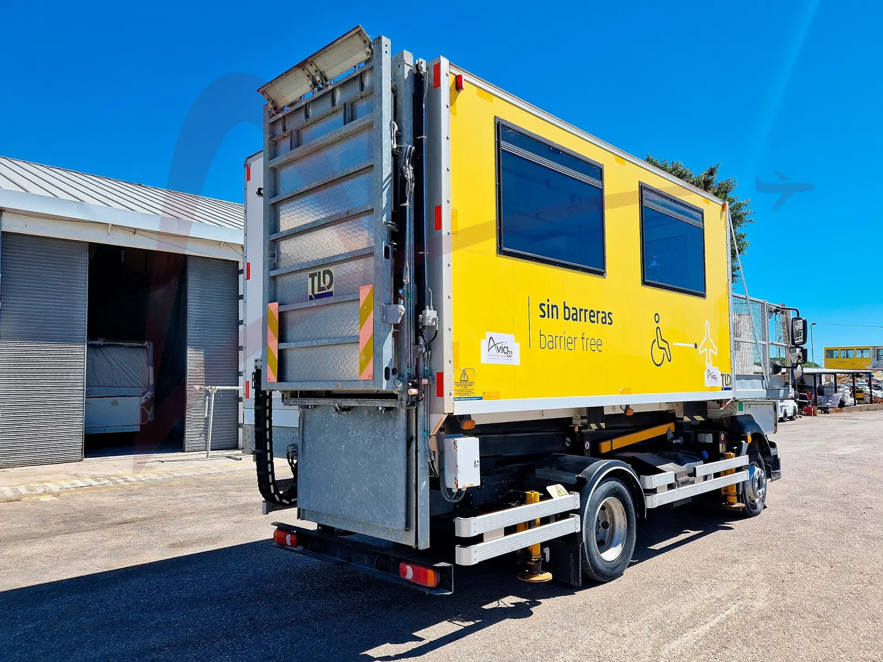 TLD CHTP PM-5.9 - Ambulift-Fahrzeug: das Bild 4 TLD CHTP PM-5.9 - Ambulift-Fahrzeug: das Bild 4