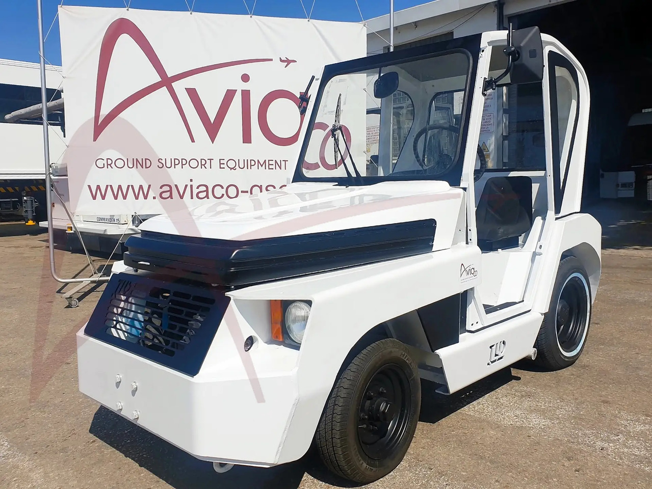TLD TMX-20 - Gepäckschlepper: das Bild 1 TLD TMX-20 - Gepäckschlepper: das Bild 1