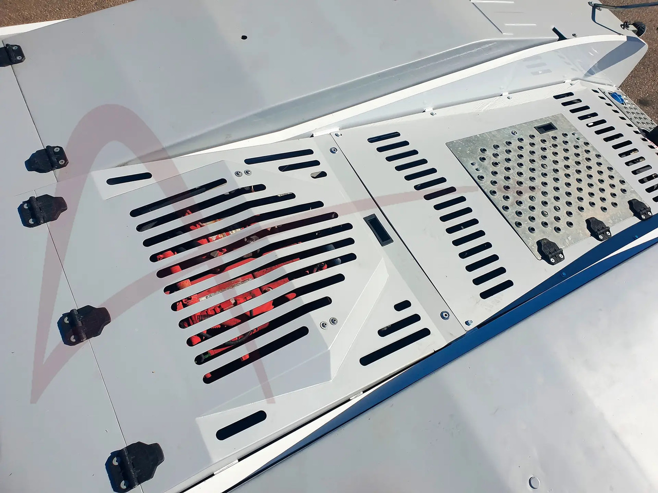 TLD TMX350-28 - Flugzeugschlepper: das Bild 5 TLD TMX350-28 - Flugzeugschlepper: das Bild 5