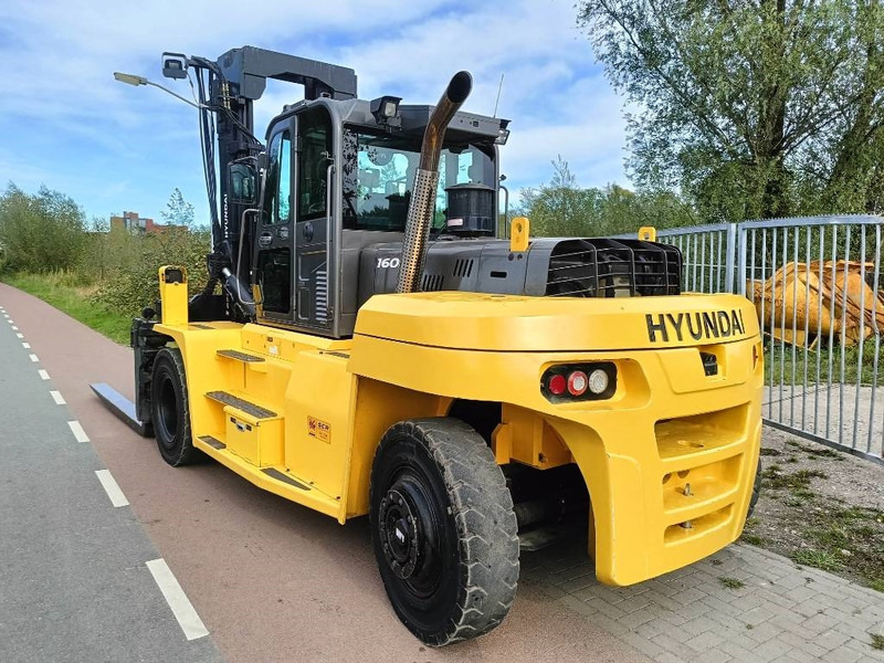 Hyundai 160 D-9 heftruck forklift stapler 16 ton CE - Dieselstapler: das Bild 4 Hyundai 160 D-9 heftruck forklift stapler 16 ton CE - Dieselstapler: das Bild 4