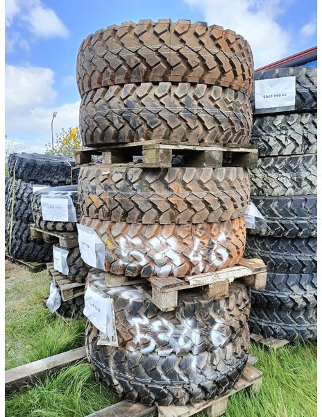 Michelin 12.00R20 , 14.00R20, 335/80R20 , 395/85R2 365/80R2 - Felgen und Reifen für Baumaschine: das Bild 4 Michelin 12.00R20 , 14.00R20, 335/80R20 , 395/85R2 365/80R2 - Felgen und Reifen für Baumaschine: das Bild 4