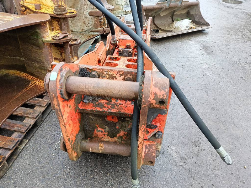 NPK E 210 GH9 hamer hammer hydraulic 18-25 ton 2000 - Hydraulikhammer für Baumaschine: das Bild 4 NPK E 210 GH9 hamer hammer hydraulic 18-25 ton 2000 - Hydraulikhammer für Baumaschine: das Bild 4