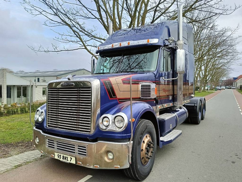 Freightliner Coronado 500 hp caterpillar truck trekker euro5 - Sattelzugmaschine: das Bild 2 Freightliner Coronado 500 hp caterpillar truck trekker euro5 - Sattelzugmaschine: das Bild 2