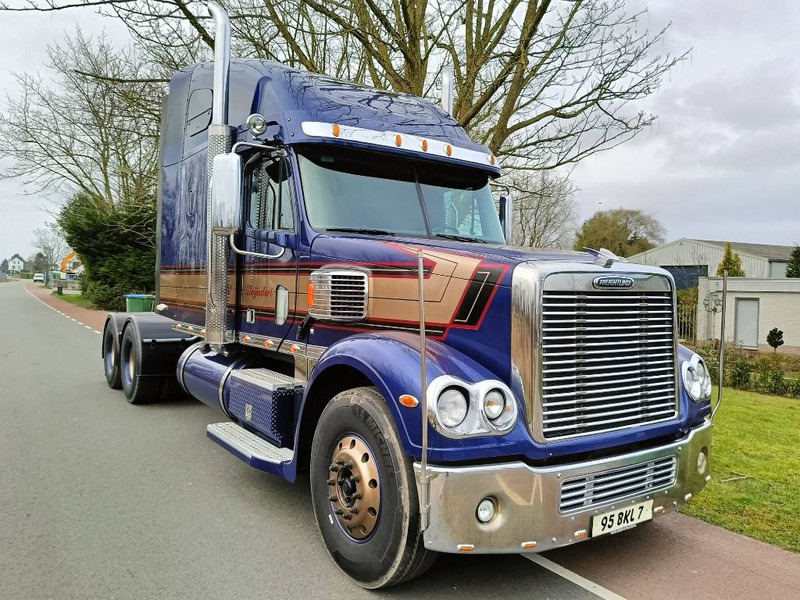 Freightliner Coronado 500 hp caterpillar truck trekker euro5 - Sattelzugmaschine: das Bild 4 Freightliner Coronado 500 hp caterpillar truck trekker euro5 - Sattelzugmaschine: das Bild 4