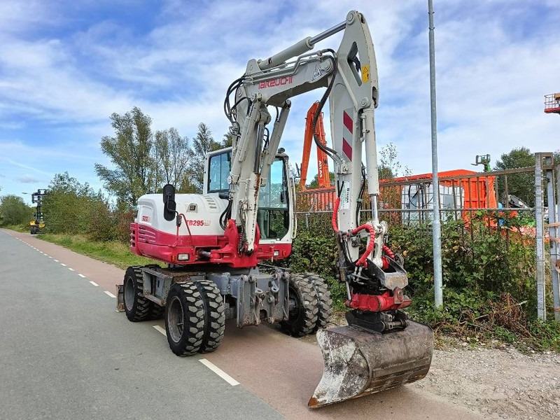 Mobilbagger Takeuchi TB 295 W mobiele graafmachine mobile excavator: das Bild 10