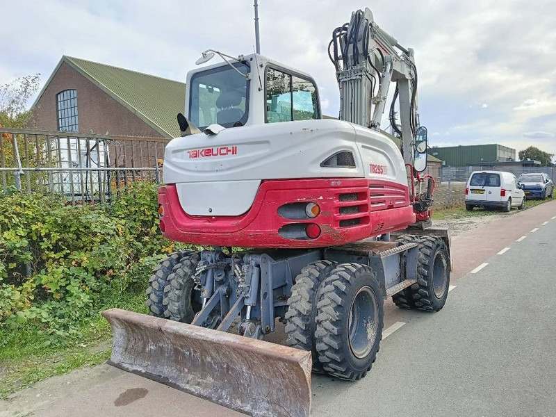 Mobilbagger Takeuchi TB 295 W mobiele graafmachine mobile excavator: das Bild 6