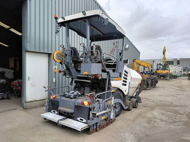 Vögele Super 1303-3i asfalteermachine asphalt paver - Asphaltfertiger/ Straßenfertiger: das Bild 4 Vögele Super 1303-3i asfalteermachine asphalt paver - Asphaltfertiger/ Straßenfertiger: das Bild 4