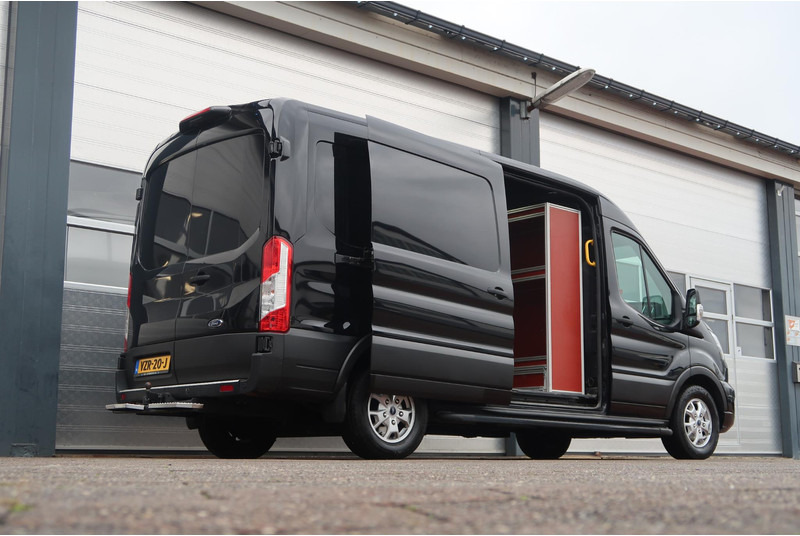 Ford Transit 350 2.0 TDCI L3H2 AUT/ LED/ CAMERA/ 2X SCHUIFDEUR/ CRUISE/ CLIMA/ TREKHAAK - Kastenwagen: das Bild 5 Ford Transit 350 2.0 TDCI L3H2 AUT/ LED/ CAMERA/ 2X SCHUIFDEUR/ CRUISE/ CLIMA/ TREKHAAK - Kastenwagen: das Bild 5