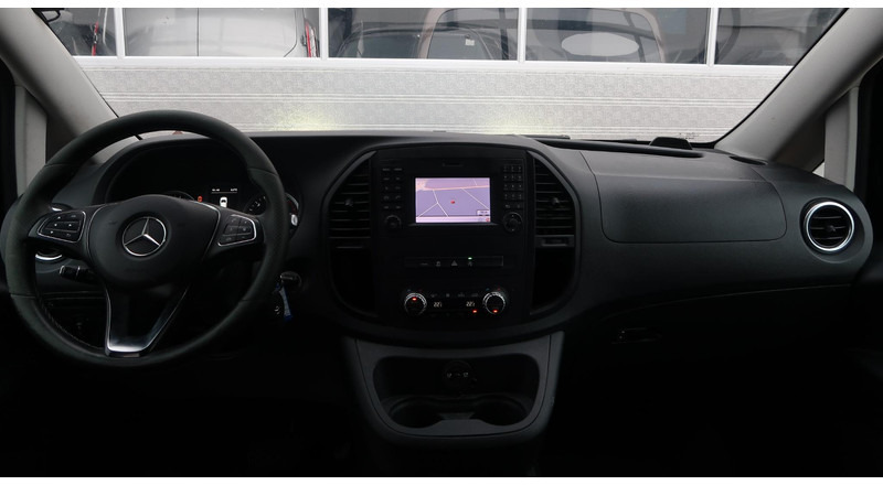 Mercedes-Benz Vito 119 CDI Extra Lang DC AUT/ LED/ CAMERA/ 2X SCHUIF/ CRUISE/ NAVI/ CLIMA/ LEDER/ TREKHAAK - Kleintransporter, Transporter mit Doppelkabine: das Bild 5 Mercedes-Benz Vito 119 CDI Extra Lang DC AUT/ LED/ CAMERA/ 2X SCHUIF/ CRUISE/ NAVI/ CLIMA/ LEDER/ TREKHAAK - Kleintransporter, Transporter mit Doppelkabine: das Bild 5