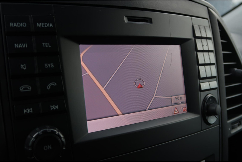 Mercedes-Benz Vito 119 CDI Lang DC/ LED/ CAM/ 2X SCHUIFDEUR/ STOELVERW/ CRUISE/ ETC. - Kleintransporter, Transporter mit Doppelkabine: das Bild 5 Mercedes-Benz Vito 119 CDI Lang DC/ LED/ CAM/ 2X SCHUIFDEUR/ STOELVERW/ CRUISE/ ETC. - Kleintransporter, Transporter mit Doppelkabine: das Bild 5