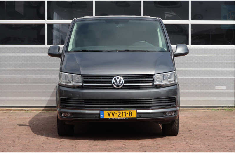 Kleintransporter Volkswagen Transporter 2.0 TDI L2H1 Highline AUT/ NAVI/ CAMERA/ CRUISE/ AIRCO/ LEDER/ TREKHAAK: das Bild 12