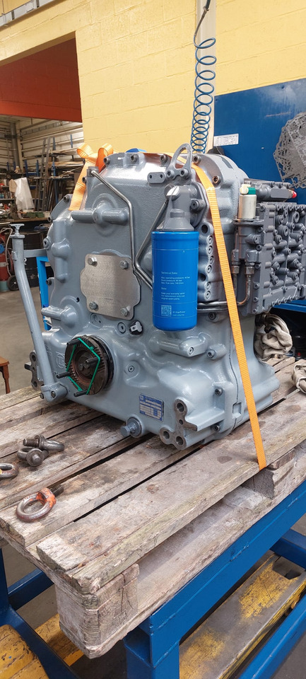 ZF WG 211 - Getriebe für Baugeräte: das Bild 2 ZF WG 211 - Getriebe für Baugeräte: das Bild 2