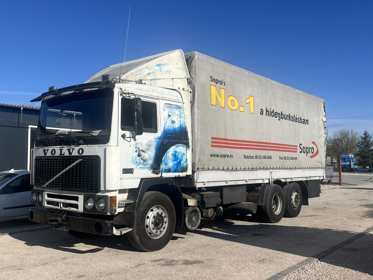 VOLVO F10 - LKW: das Bild 1 VOLVO F10 - LKW: das Bild 1