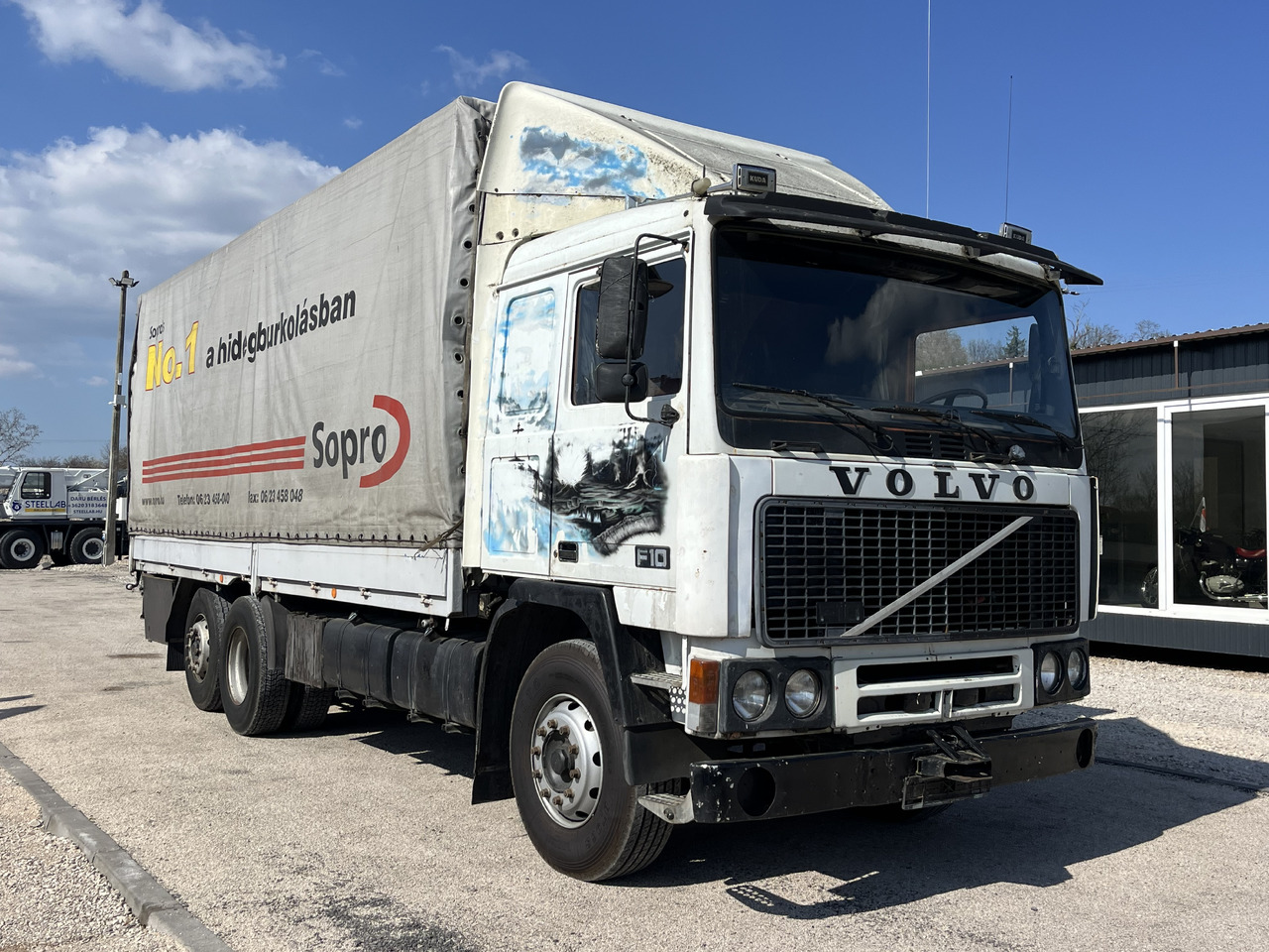VOLVO F10 - LKW: das Bild 2 VOLVO F10 - LKW: das Bild 2
