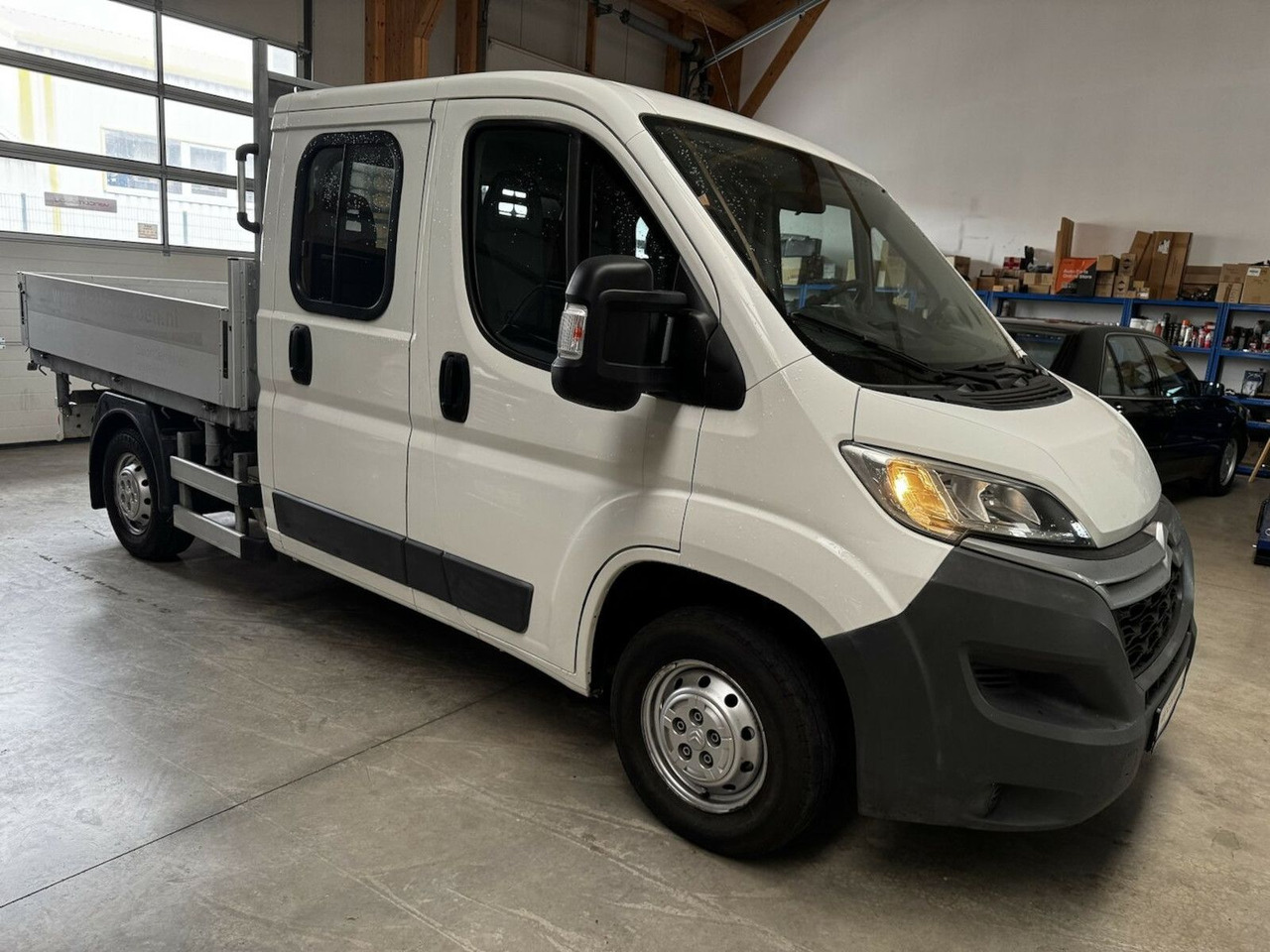 Fiat Ducato Jumper 2.2 HDI Doka 3-Seiten Kipper - Kipper Transporter, Transporter mit Doppelkabine: das Bild 4 Fiat Ducato Jumper 2.2 HDI Doka 3-Seiten Kipper - Kipper Transporter, Transporter mit Doppelkabine: das Bild 4