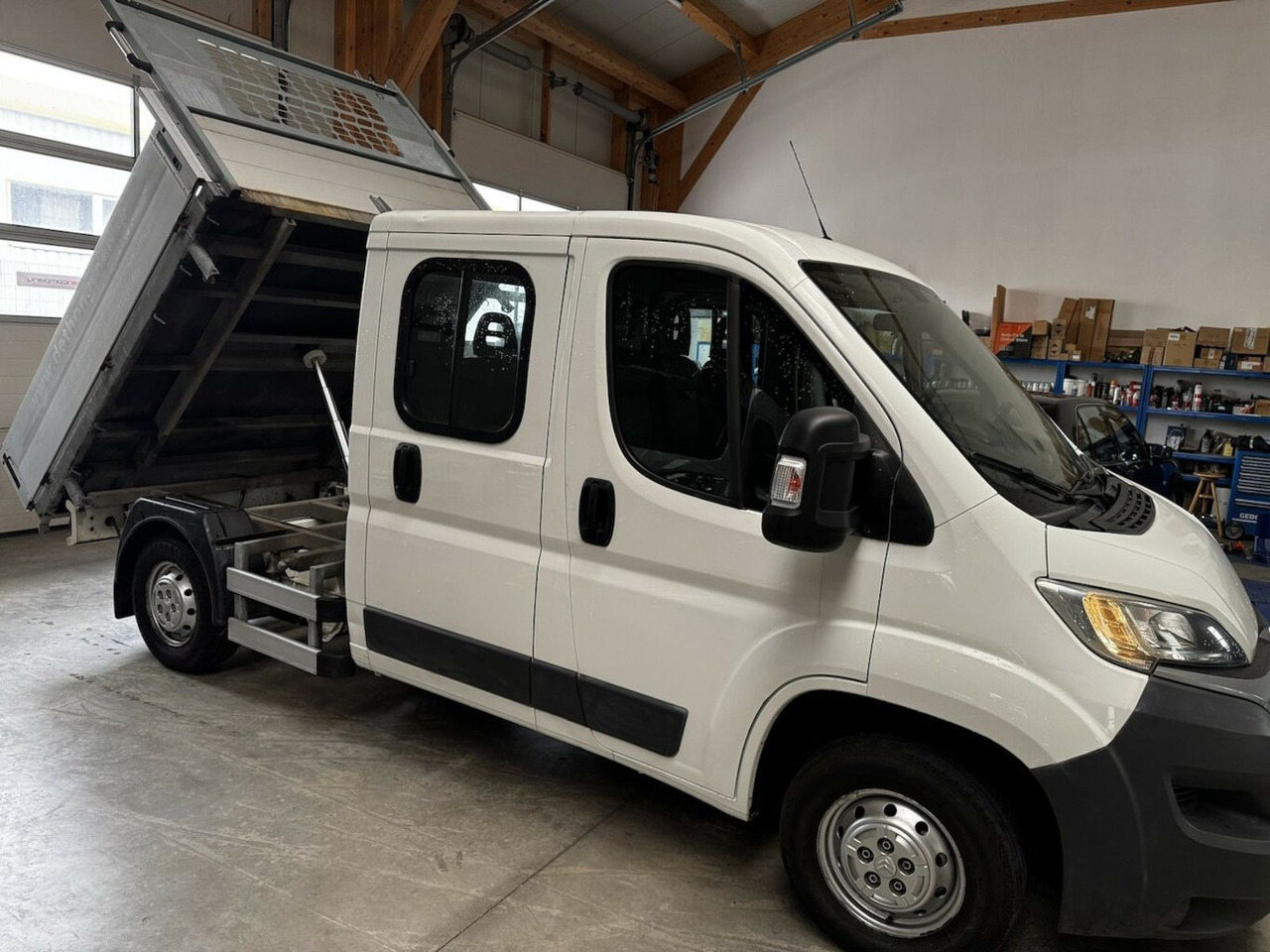 Fiat Ducato Jumper 2.2 HDI Doka 3-Seiten Kipper - Kipper Transporter, Transporter mit Doppelkabine: das Bild 1 Fiat Ducato Jumper 2.2 HDI Doka 3-Seiten Kipper - Kipper Transporter, Transporter mit Doppelkabine: das Bild 1