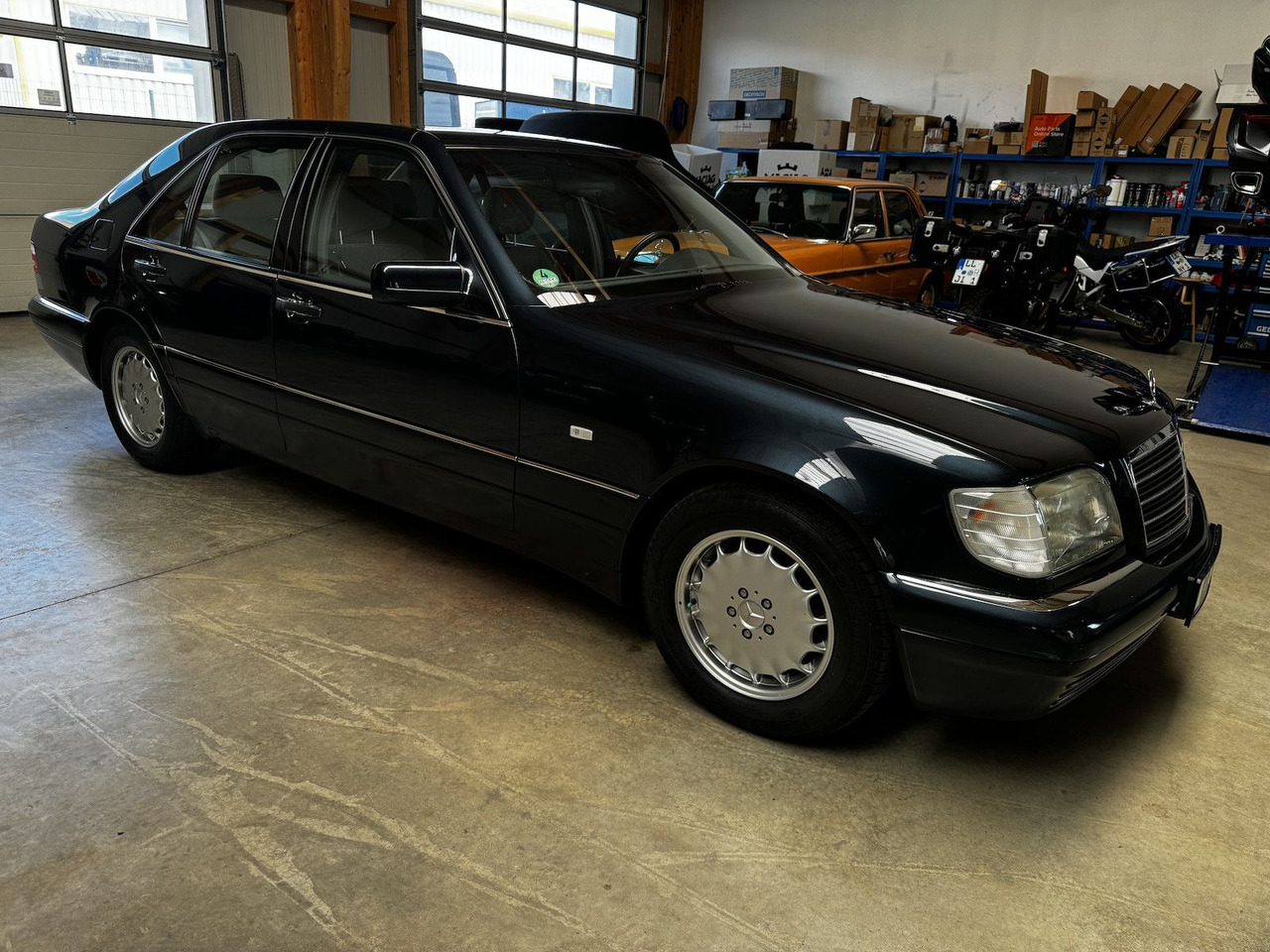 Mercedes-Benz S 320 W 140 2. Hand Scheckheft Mercedes Mercedes-Benz S 320 W 140 2. Hand Scheckheft Mercedes - Limousine: das Bild 2 Mercedes-Benz S 320 W 140 2. Hand Scheckheft Mercedes Mercedes-Benz S 320 W 140 2. Hand Scheckheft Mercedes - Limousine: das Bild 2